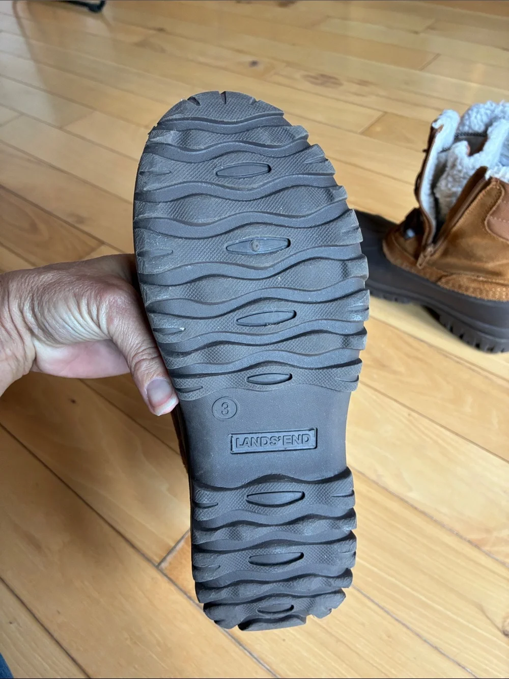 Lands end  Sherpa line winter dnow rain boits